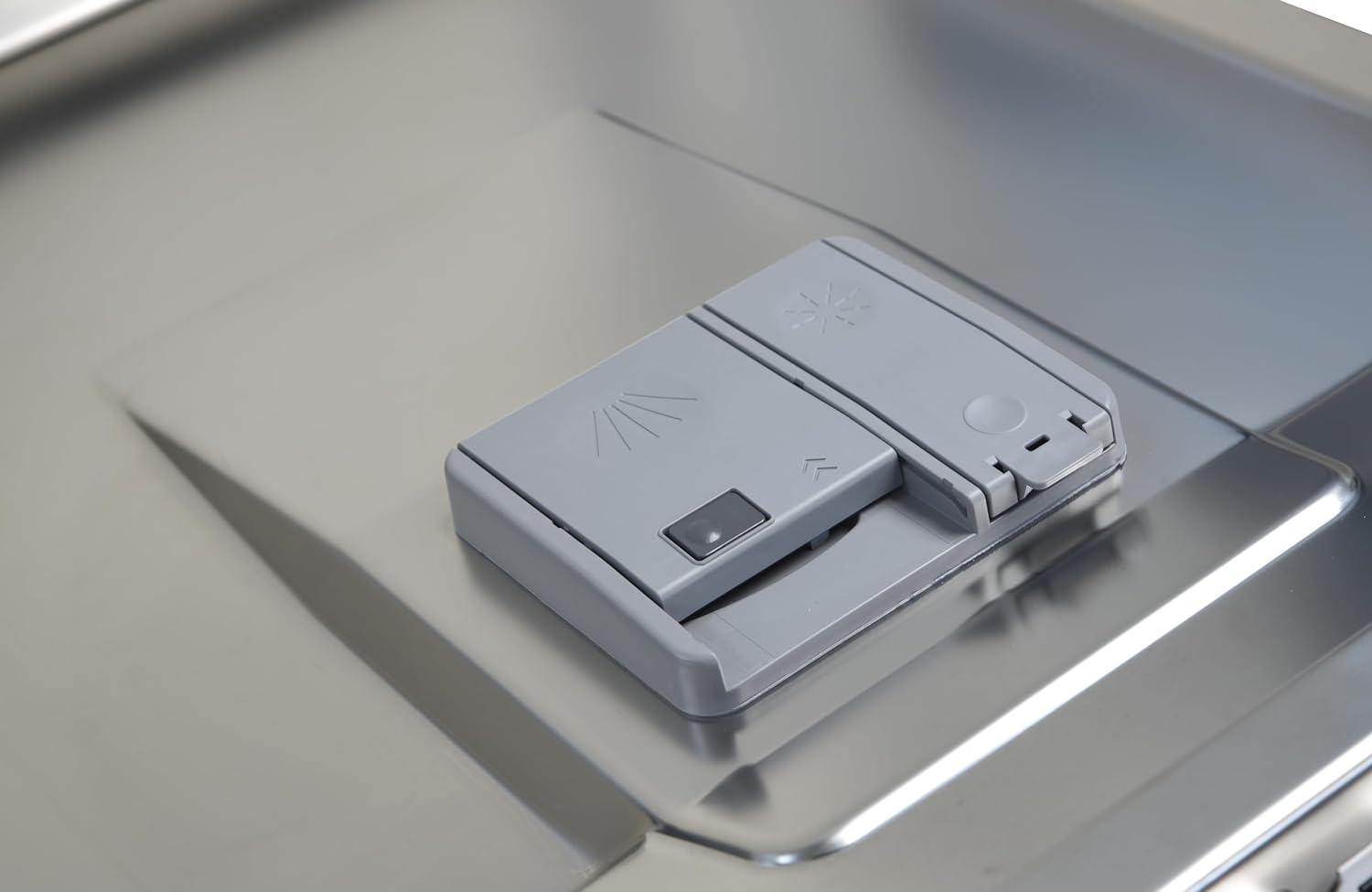 Kenmore 24" Built-In Stainless Steel Tub Dishwasher with EasyFlex 3rd Rack, SmartWash, UltraWash Plus, TurboDry, and Adjustable Rack, Energy Star Certified, Fingerprint Resistant Stainless Steel - Image 11