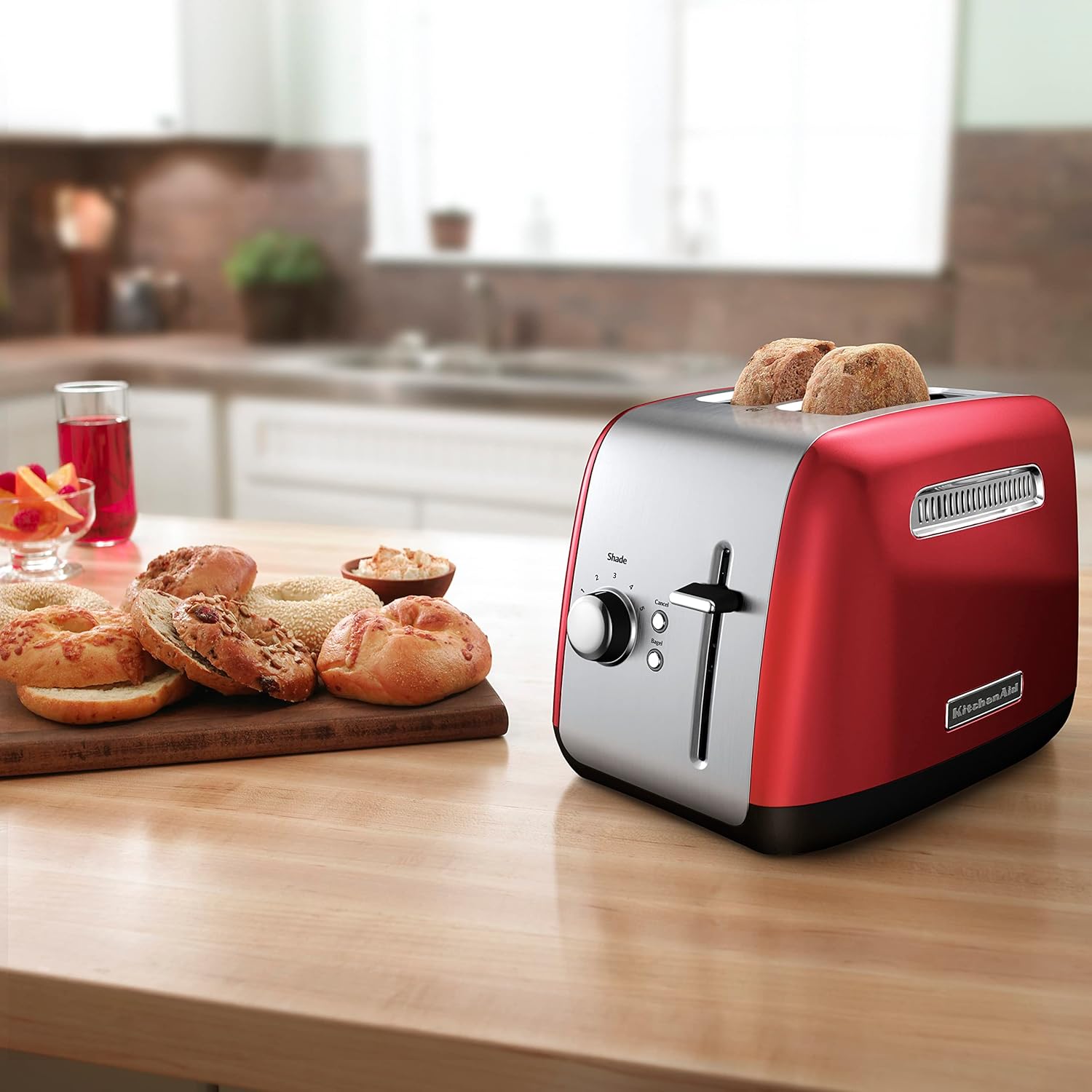 KitchenAid KMT2115ER Toaster with Manual High-Lift Lever, Empire Red, 2 Slice - Image 4